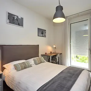 Les Du Ctn 2*, Plan-Les-Ouates Switzerland